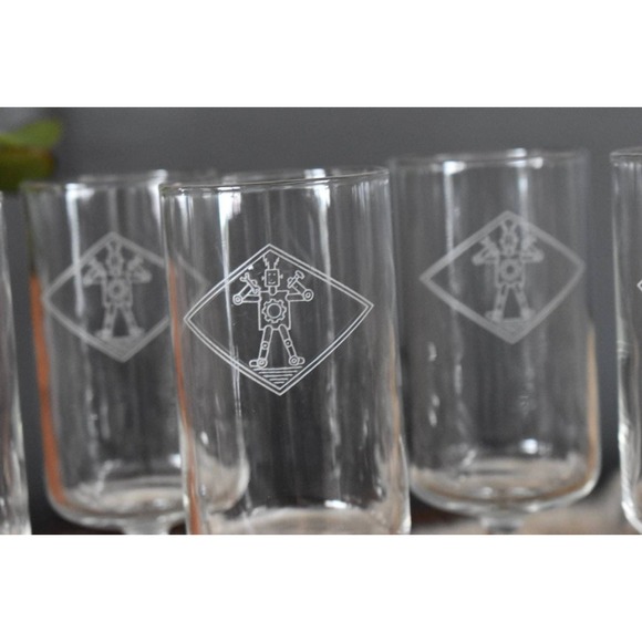 8 vintage wine glasses Robot Tech Mechanic champagne flute robotic tech gift - Picture 2 of 6